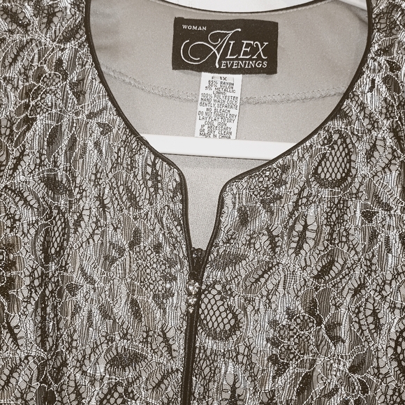 Dressy Sparkle Jacket - Picture 2 of 3